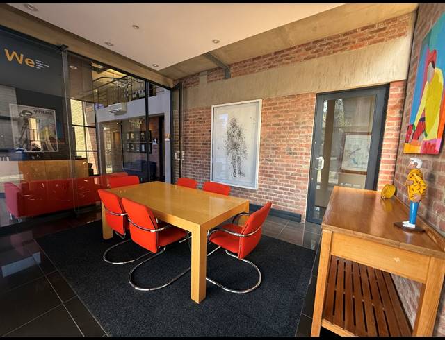 570M² OFFICE TO LET IN MELROSE ESTATE